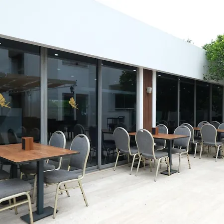 Hotell The Nix 4*