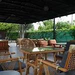 The Nix Kemer