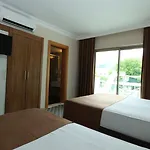 The Nix Otel Kemer
