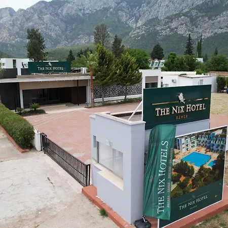 فندق The Nix كمر