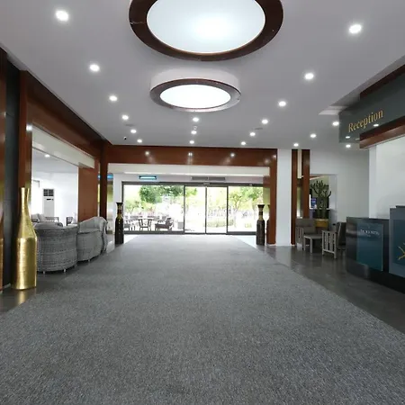 The Nix Kemer Hotel 4*