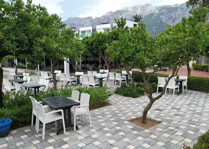 Ξενοδοχείο The Nix 4*